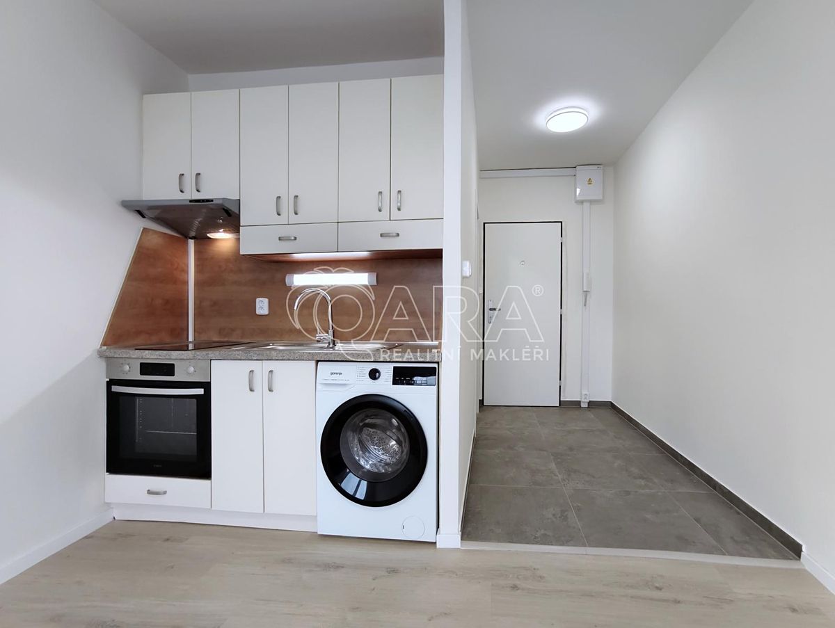 Pronájem bytu 1+kk 24 m²