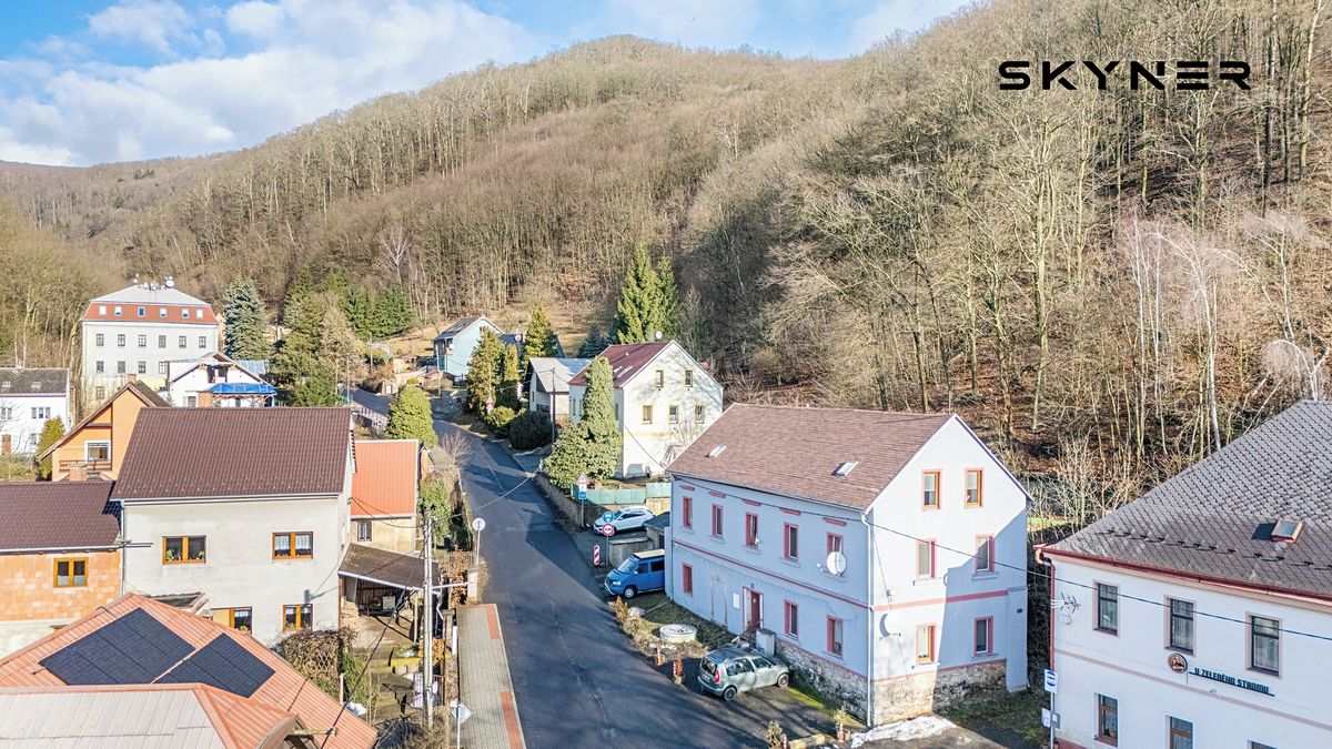 Prodej rodinného domu 310 m², pozemek 781 m²