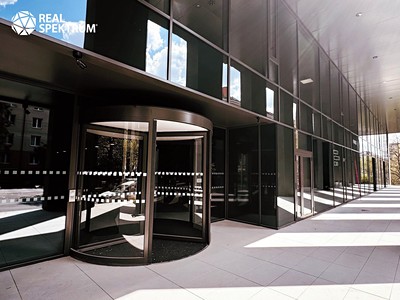 Комерційне приміщення в оренду, 613 м² (2 з 11)