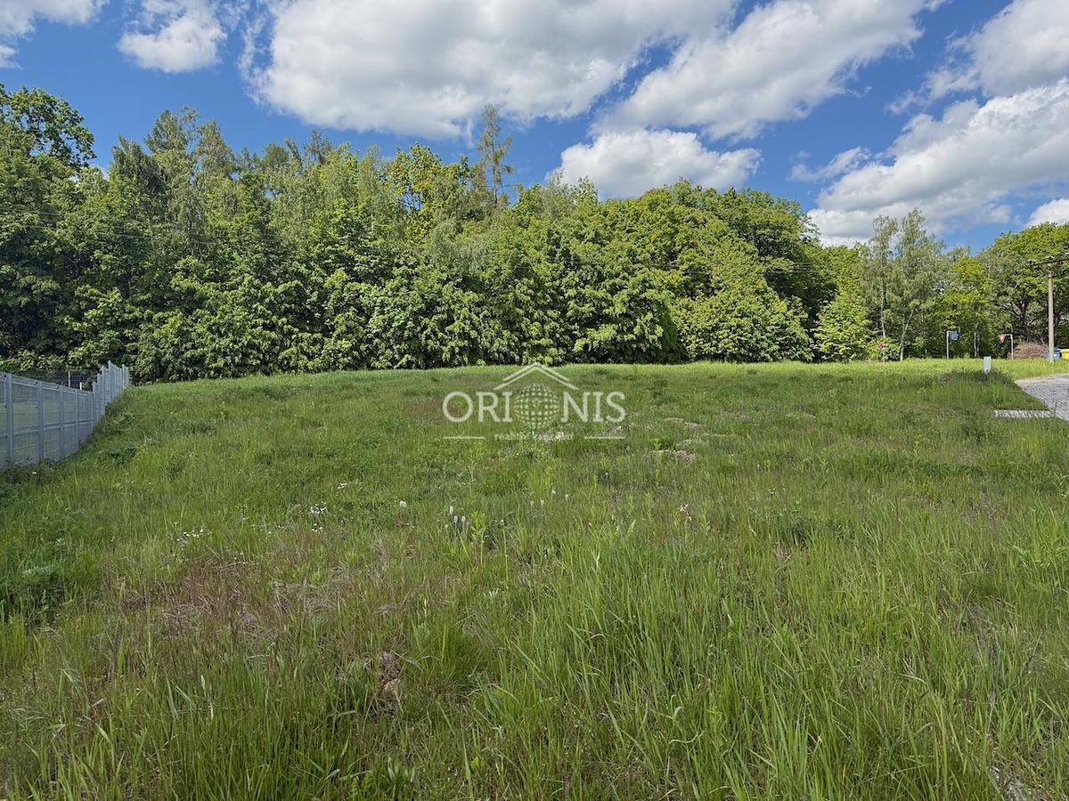 Prodej stavebního pozemku 2267 m² – fotografie 2