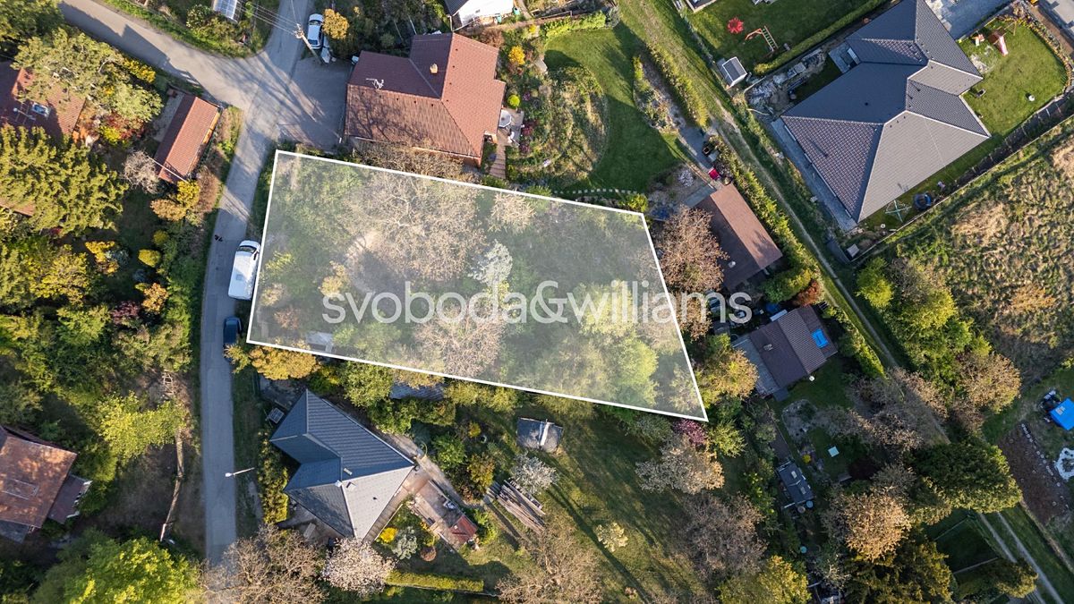 Prodej stavebního pozemku 1016 m²