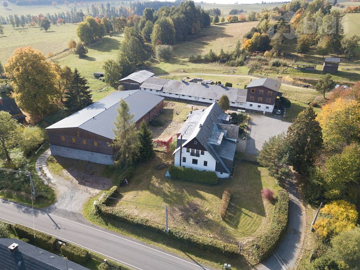 Prodej stavebního pozemku 115385 m² – fotografie 2