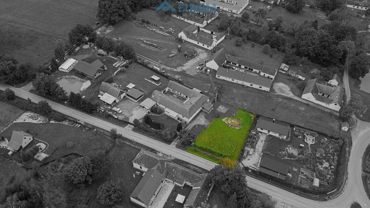 Prodej stavebního pozemku 812 m², Jílovice – fotka 1 z 3