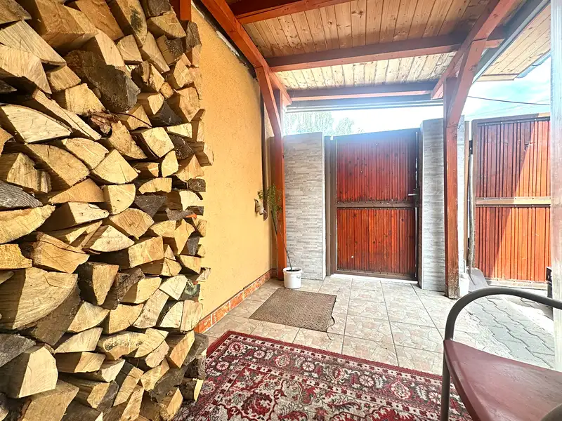 Prodej restaurace 168 m², Strachotín – náhled fotky 3