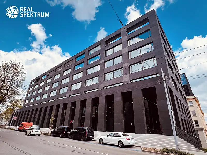 Pronájem kanceláře 241 m², Brno – náhled fotky 1