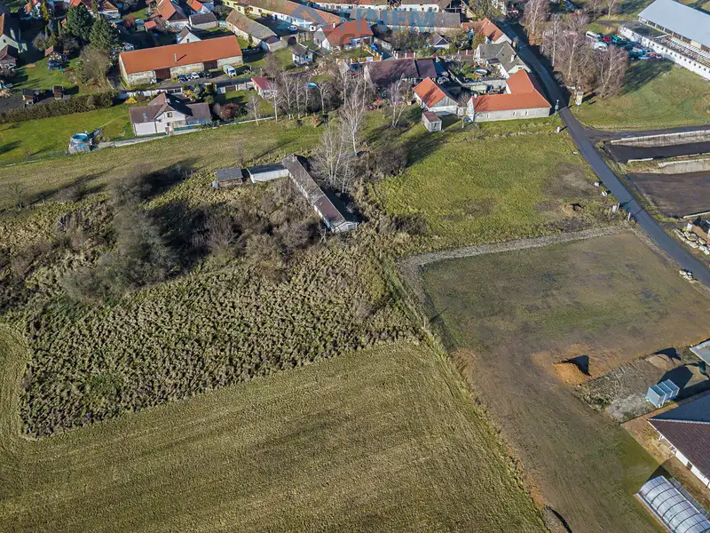Prodej stavebního pozemku 2370 m², Sedlec – náhled fotky 2