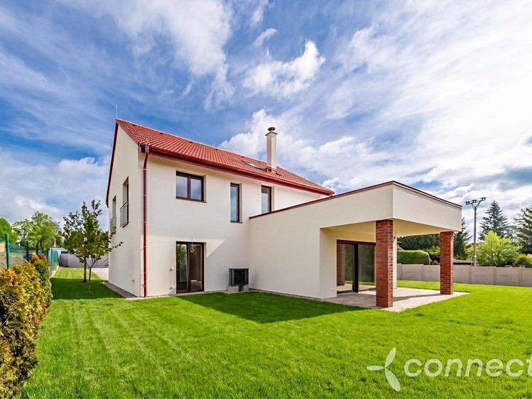 Prodej domu, 161 m² (1 z 17)