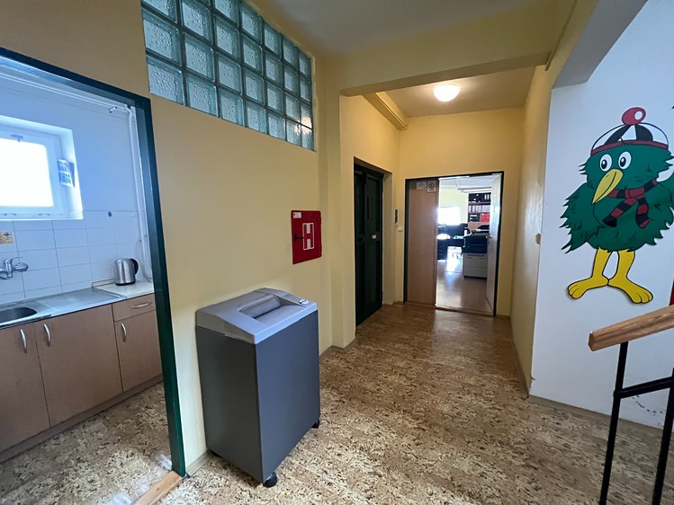Gewerbefläche zur Miete, 81 m² (5 von 10)