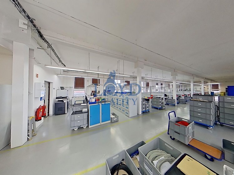 Комерційне приміщення на продаж, 2 796 м² (14 з 35)