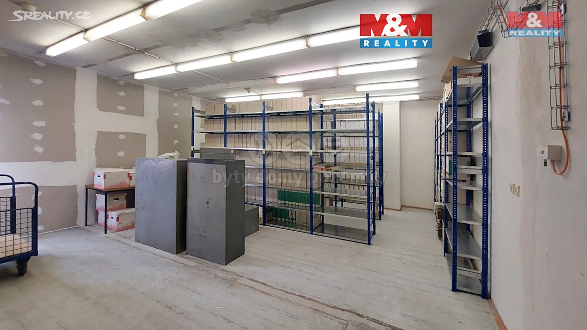 Pronájem obchodního prostoru 450 m², T. G. Masaryka