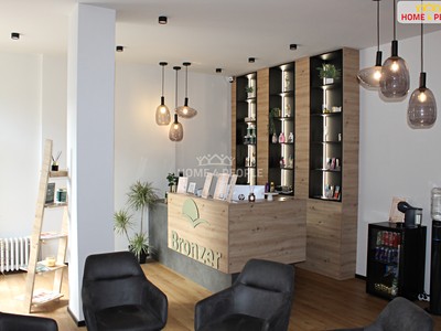 Pronájem obchodního prostoru 98 m²
