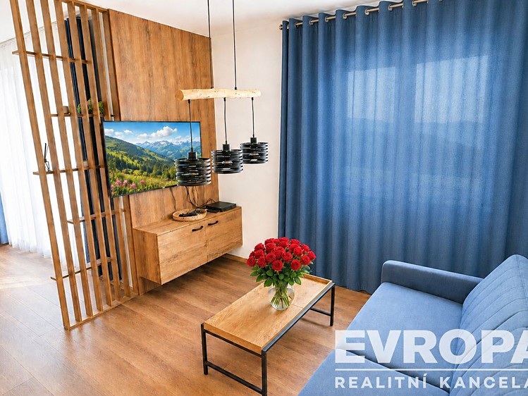 Wohnung 2+kk zum Kauf, 47 m² (1 von 13)