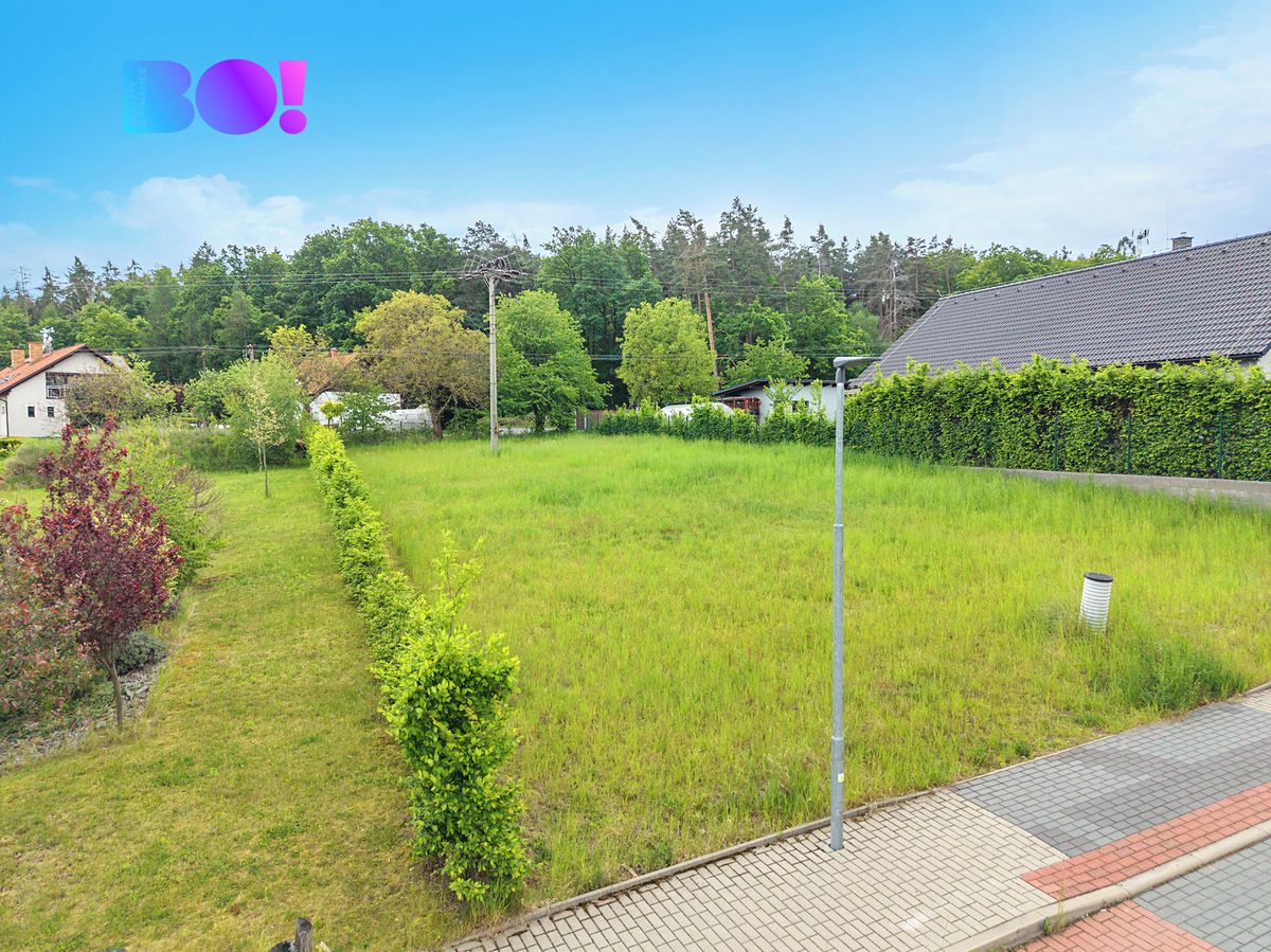 Prodej stavebního pozemku 1060 m²