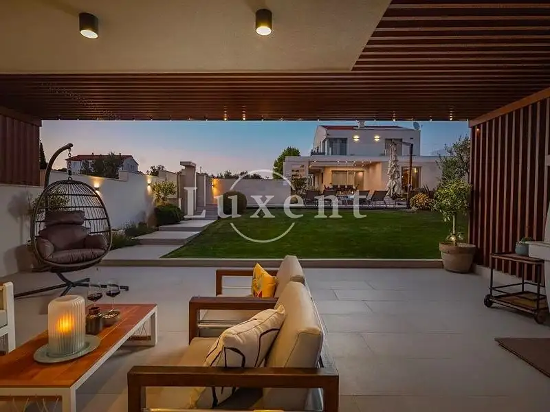 Prodej rodinného domu 220 m², pozemek 870 m², Primošten – náhled fotky 2
