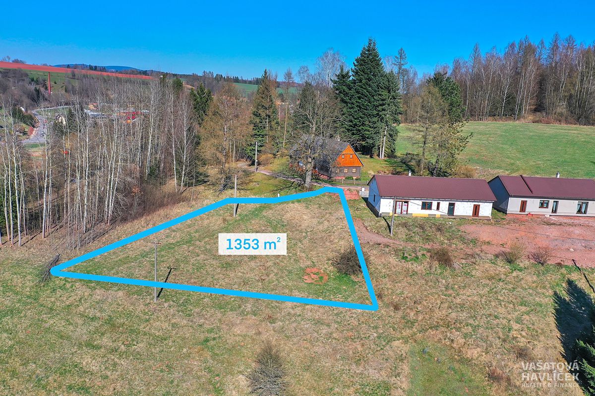 Prodej stavebního pozemku 1353 m²