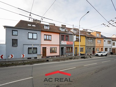 Prodej  rodinného domu 195 m², pozemek 138 m²