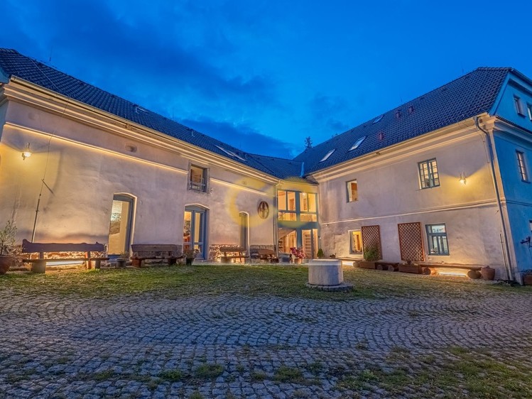 Будинок на продаж, 590 м² (4 з 25)