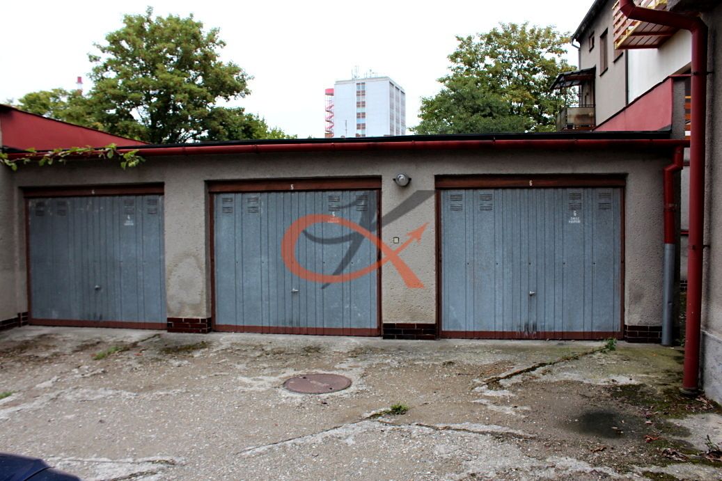 Pronájem garáže 19 m²