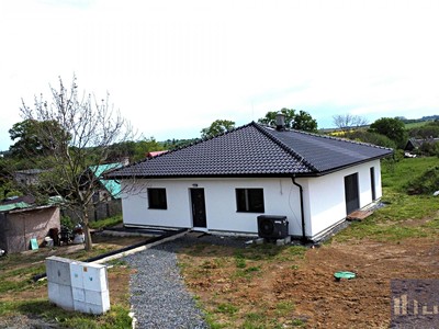 Prodej  rodinného domu 114 m², pozemek 975 m²