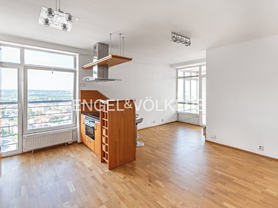 Pronájem bytu 2+kk 59 m²