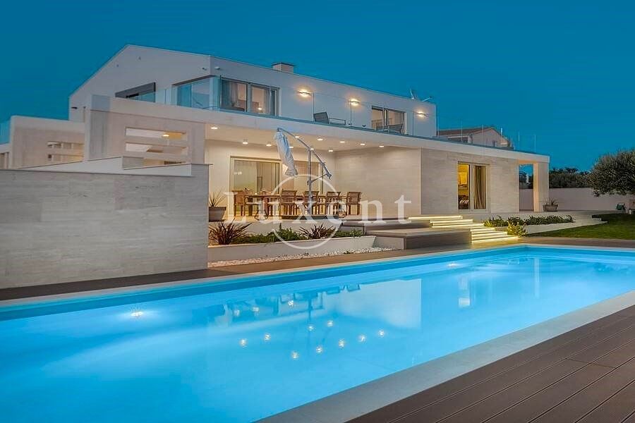 Prodej rodinného domu 220 m², pozemek 870 m², Primošten – fotka 1 z 3