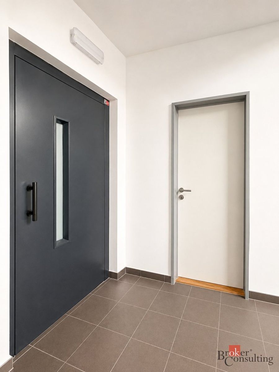 Pronájem bytu 1+kk 34 m² – fotografie 5