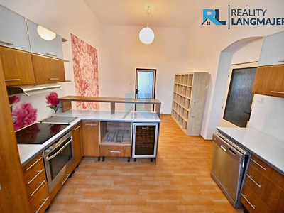 Pronájem bytu 2+1 87 m²