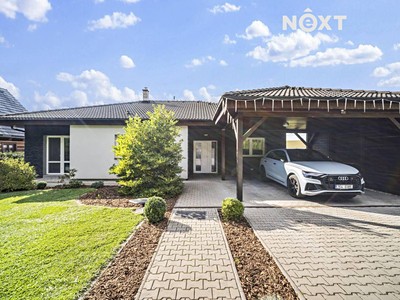 Prodej  rodinného domu 199 m², pozemek 1 061 m²