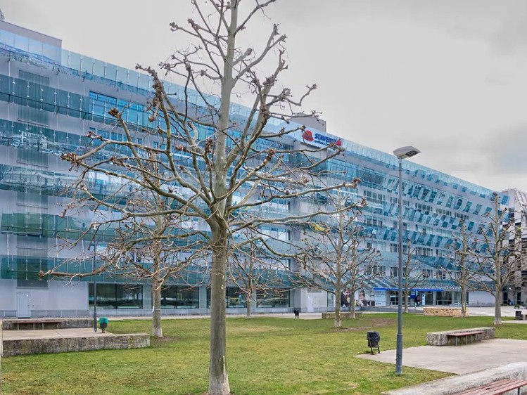 Комерційне приміщення в оренду, 526 м² (1 з 9)