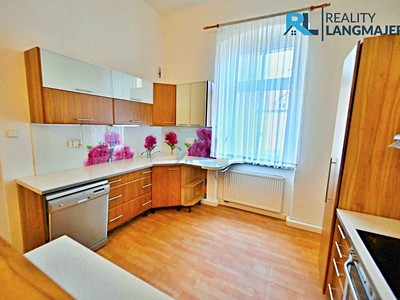 Pronájem bytu 2+1 87 m²