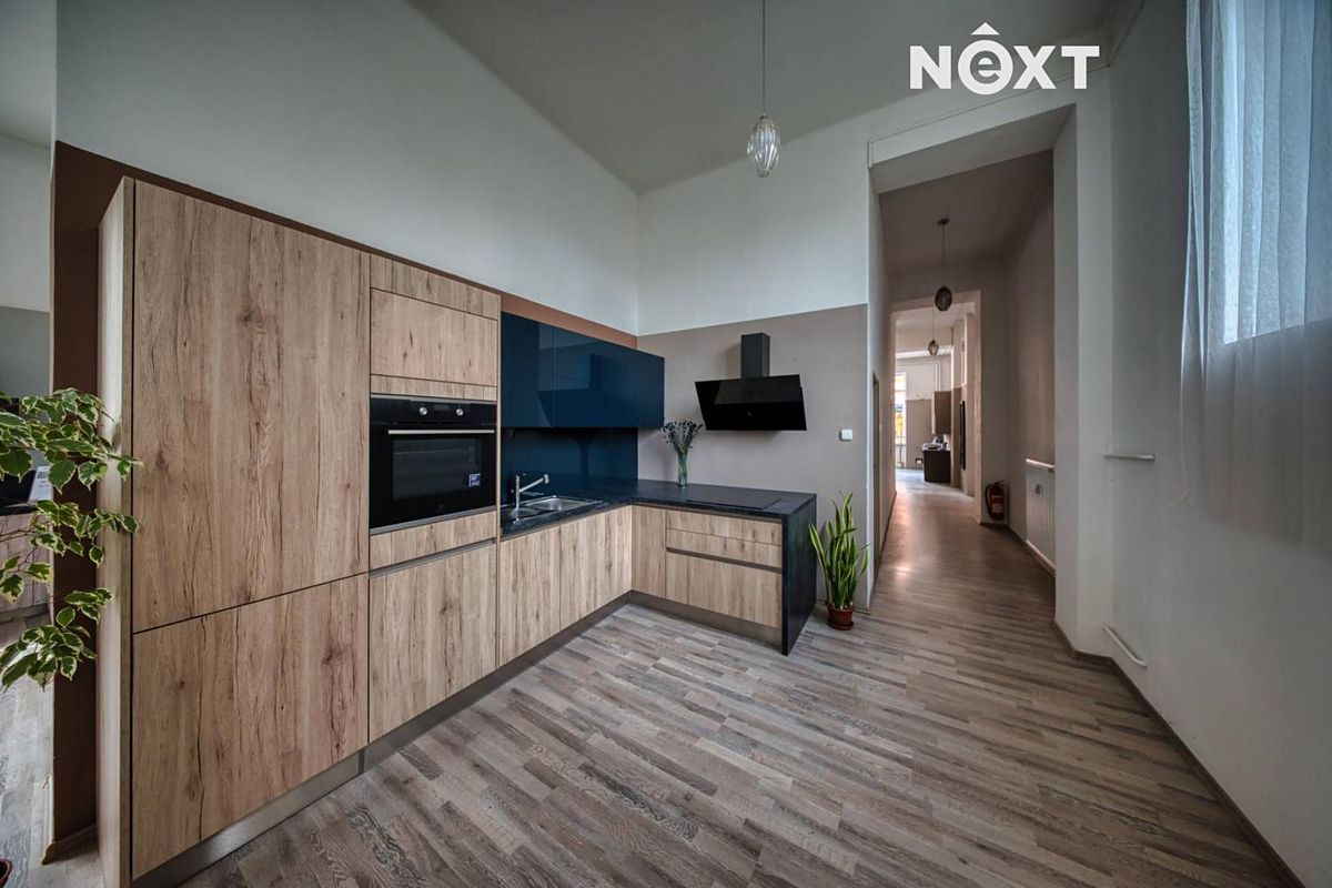 Prodej obchodního prostoru 308 m² – fotografie 4