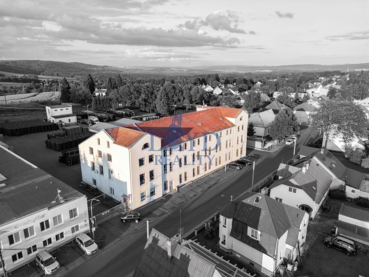 Prodej výrobní haly, prostoru 2796 m² – fotografie 3
