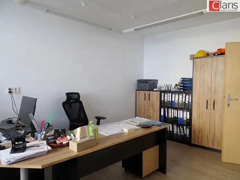 Pronájem kanceláře 93 m², Nový Jičín – náhled fotky 2
