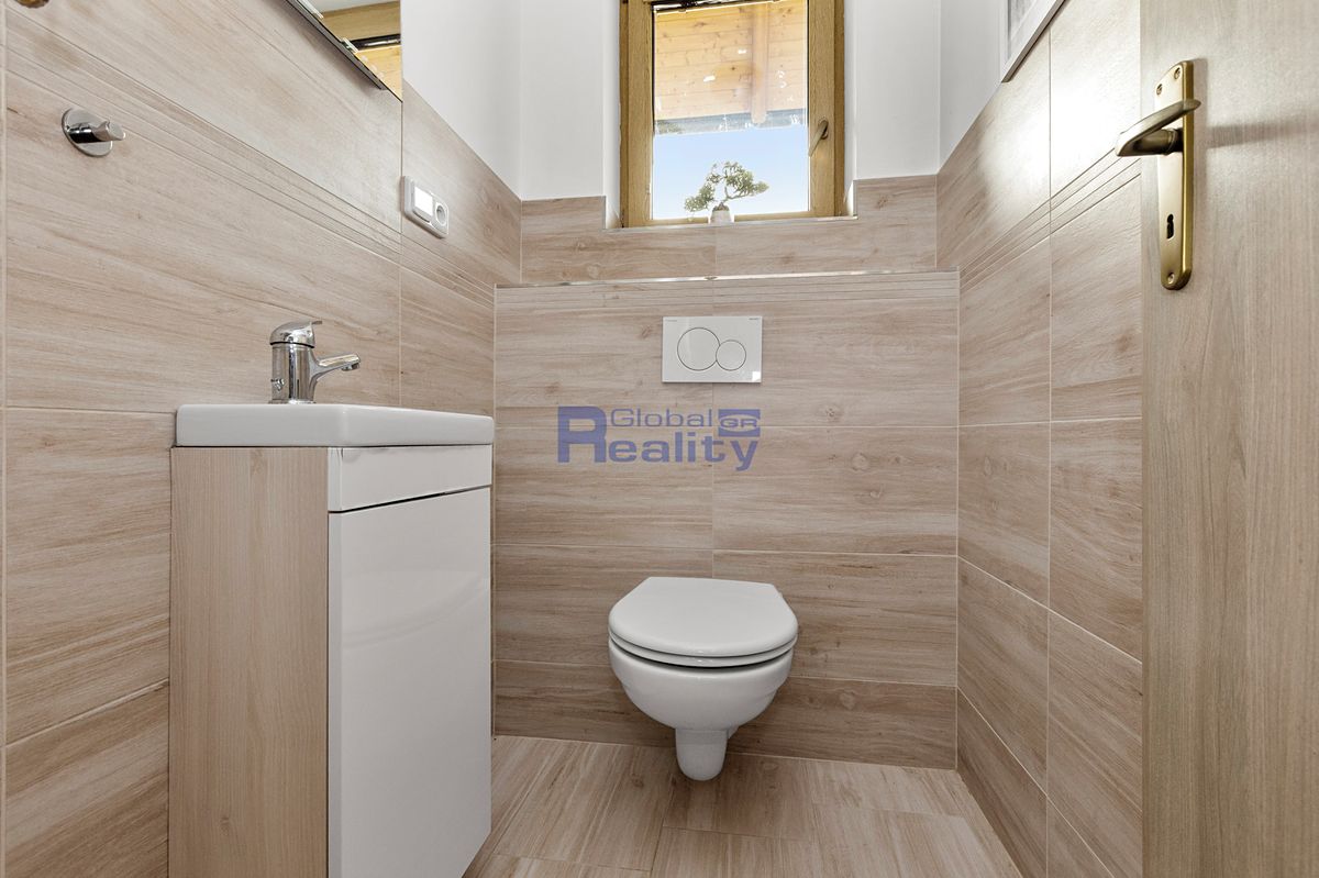 Prodej rodinného domu 101 m², pozemek 922 m² – fotografie 5