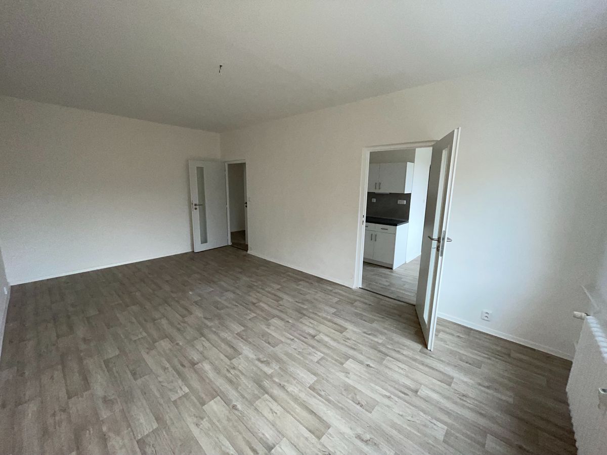 Pronájem bytu 2+1 68 m² – fotografie 4