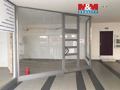 Pronájem obchodního prostoru 18 m²
