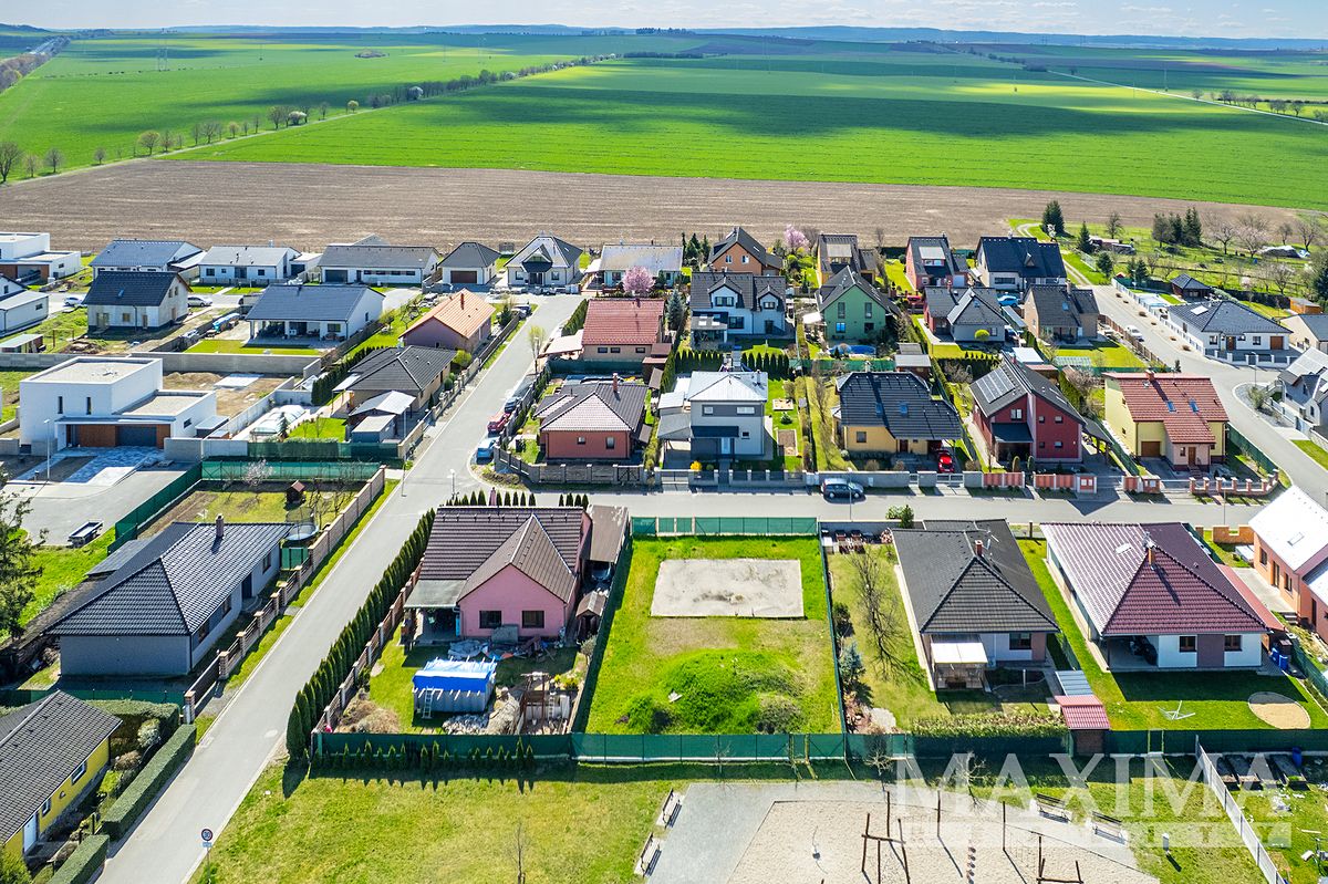 Prodej pozemku 533 m²