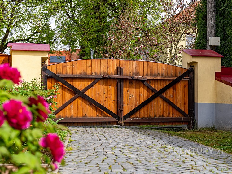 Prodej domu, 245 m² (24 z 27)