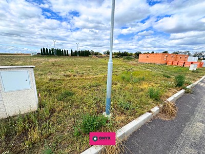 Prodej  stavebního pozemku 1 002 m² — photo 3