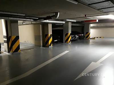 Pronájem garáže 12 m² — photo 3