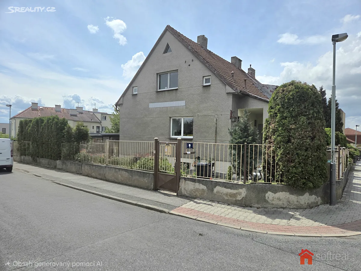 Pronájem vícegeneračního domu 160 m², pozemek 424 m², Boršovská