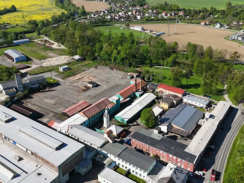 Prodej skladového prostoru 35000 m², Valašské Meziříčí – náhled fotky 1