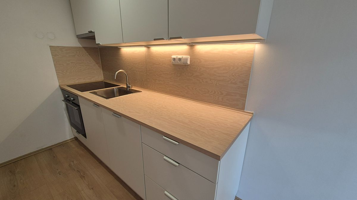 Pronájem bytu 4+kk 70 m²