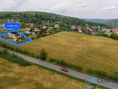 Prodej  stavebního pozemku 1 080 m²