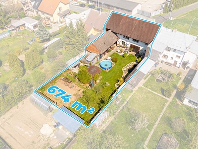 Prodej  rodinného domu 166 m², pozemek 674 m²