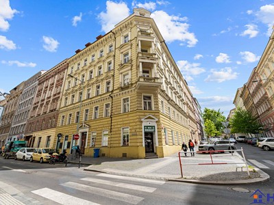 Prodej obchodního prostoru 127 m²