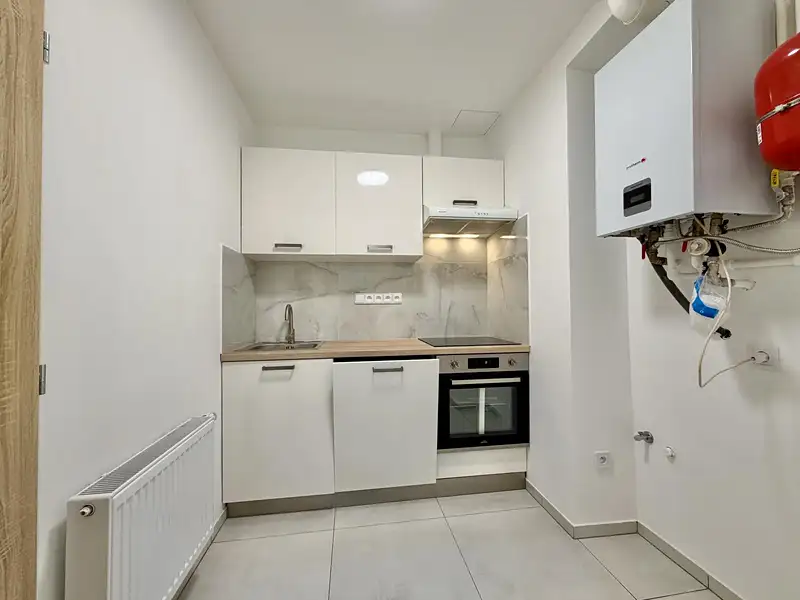 Prodej bytu 1+1 29 m², Praha – náhled fotky 1