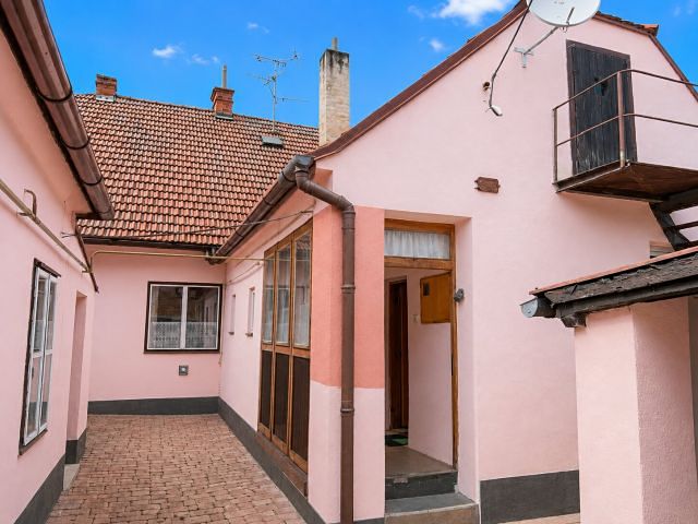 Prodej rodinného domu 90 m², pozemek 432 m² – fotografie 4