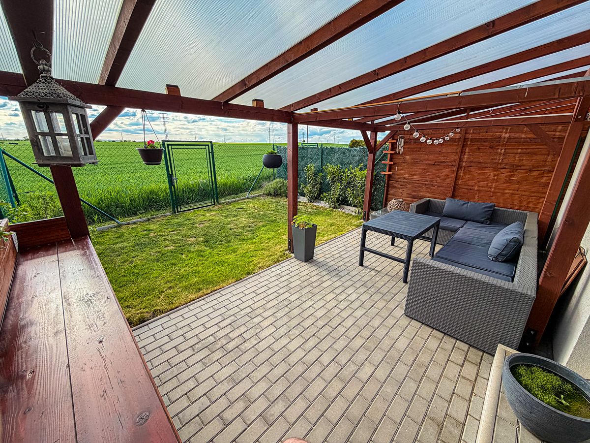 Prodej rodinného domu 74 m², pozemek 134 m² – fotografie 4