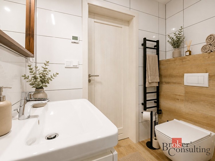 Wohnung 1+kk zum Kauf, 49 m² (4 von 10)
